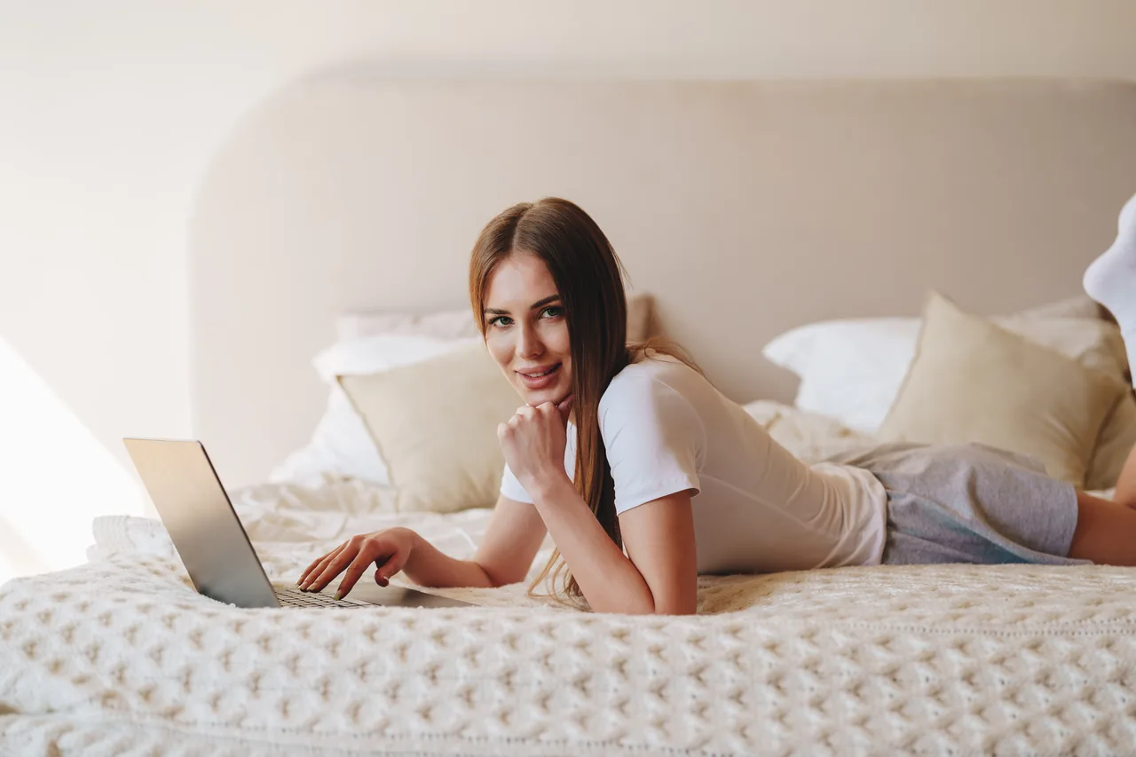 ETF Sparplan in der Elternzeit 2026: Weitersparen mit weniger Geld